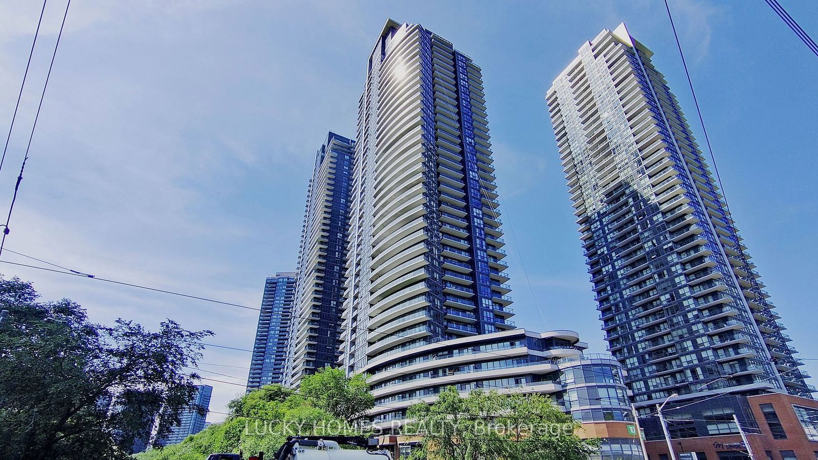 2212 Lake Shore Blvd W, unit 703 for sale - image #1