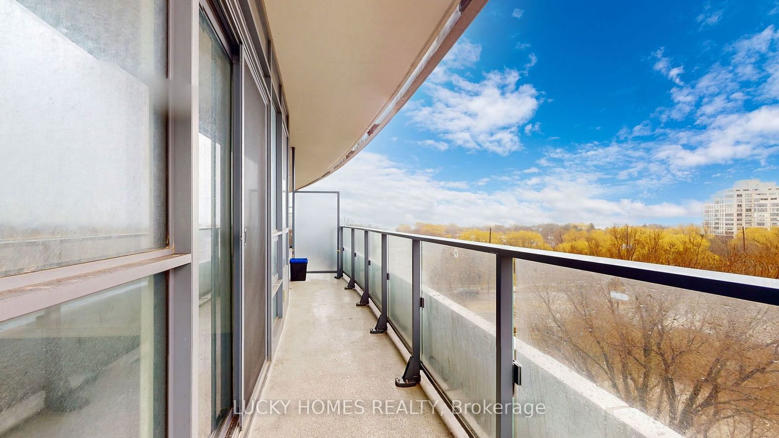 2212 Lake Shore Blvd W, unit 703 for sale - image #25