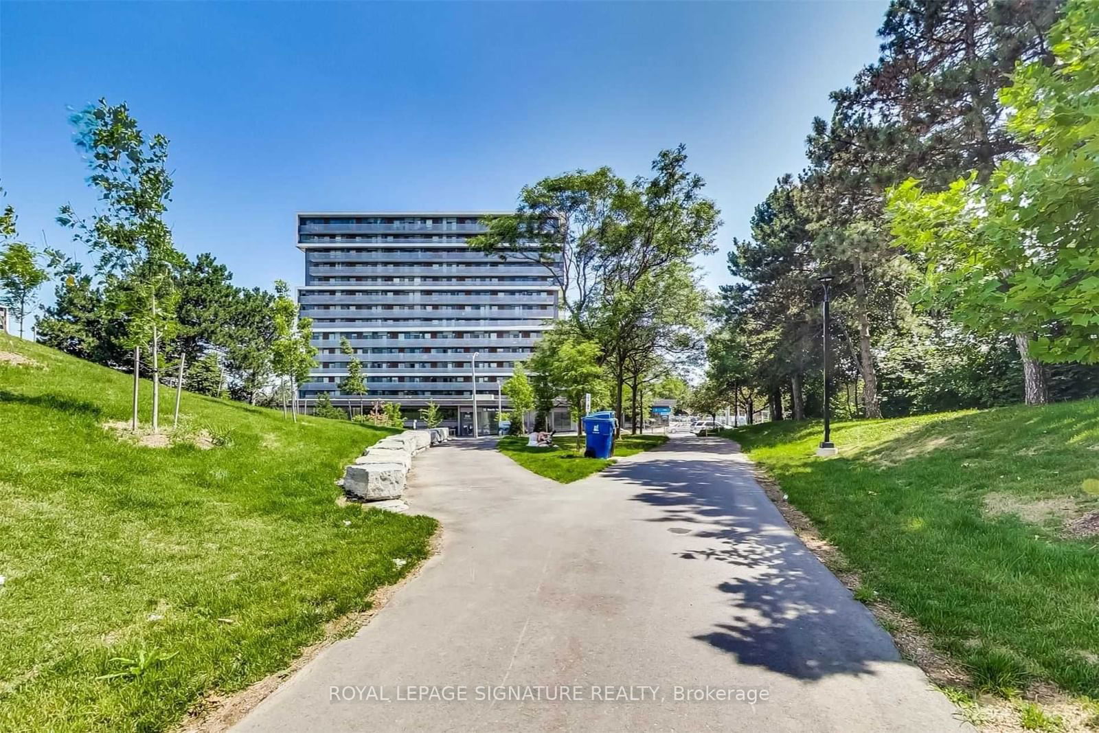 160 Flemington Rd, unit 312 for rent - image #33