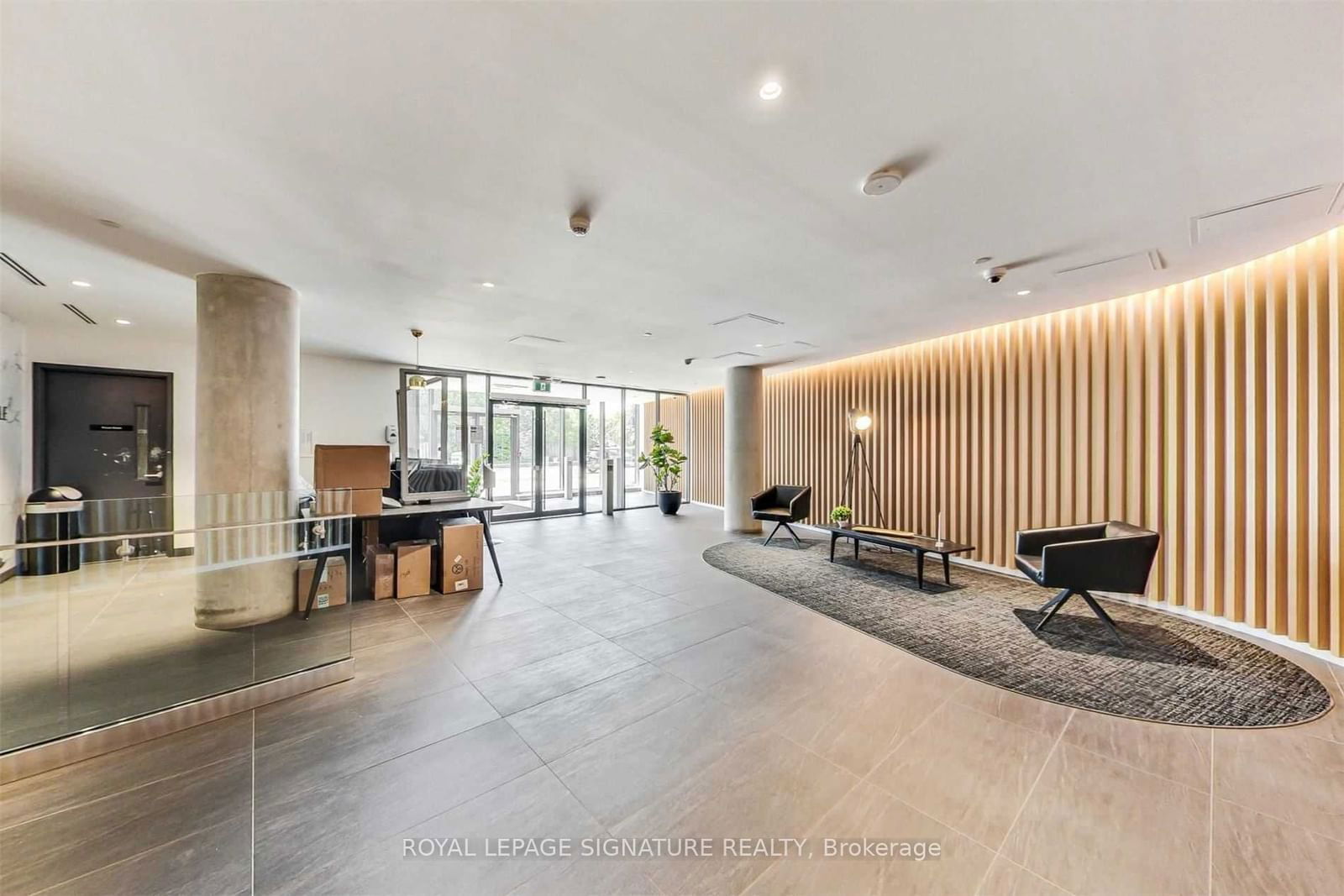 160 Flemington Rd, unit 312 for rent - image #6