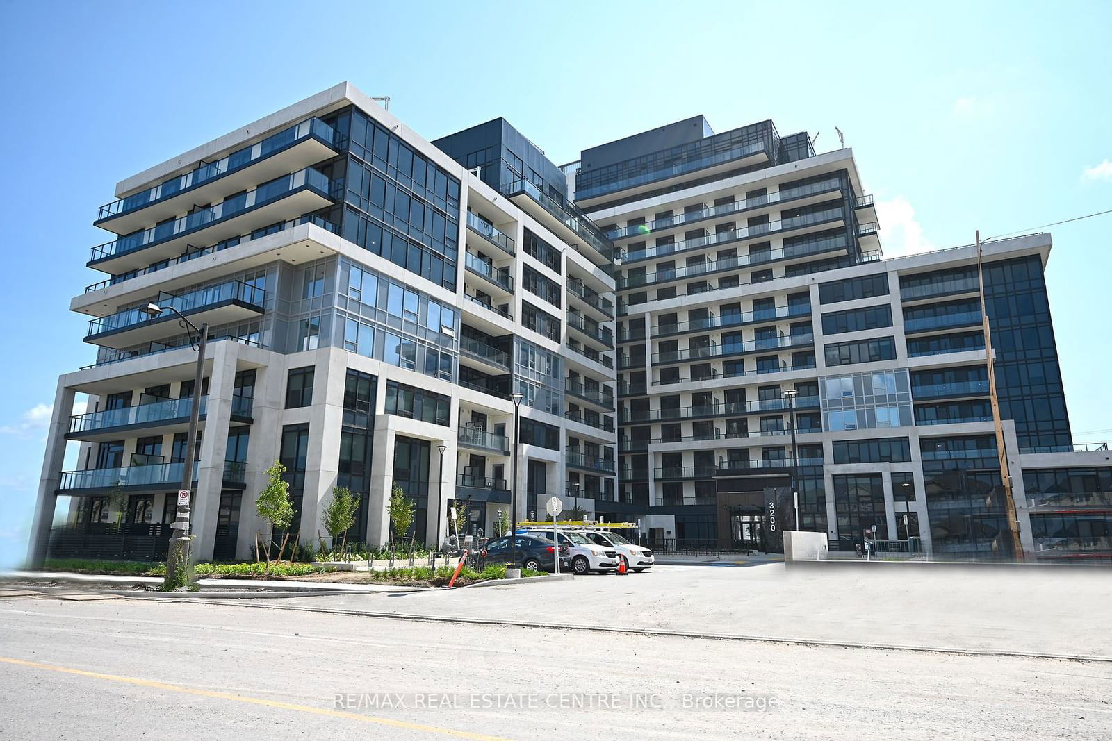 3200 William Coltson Ave, unit 1207 for rent - image #1