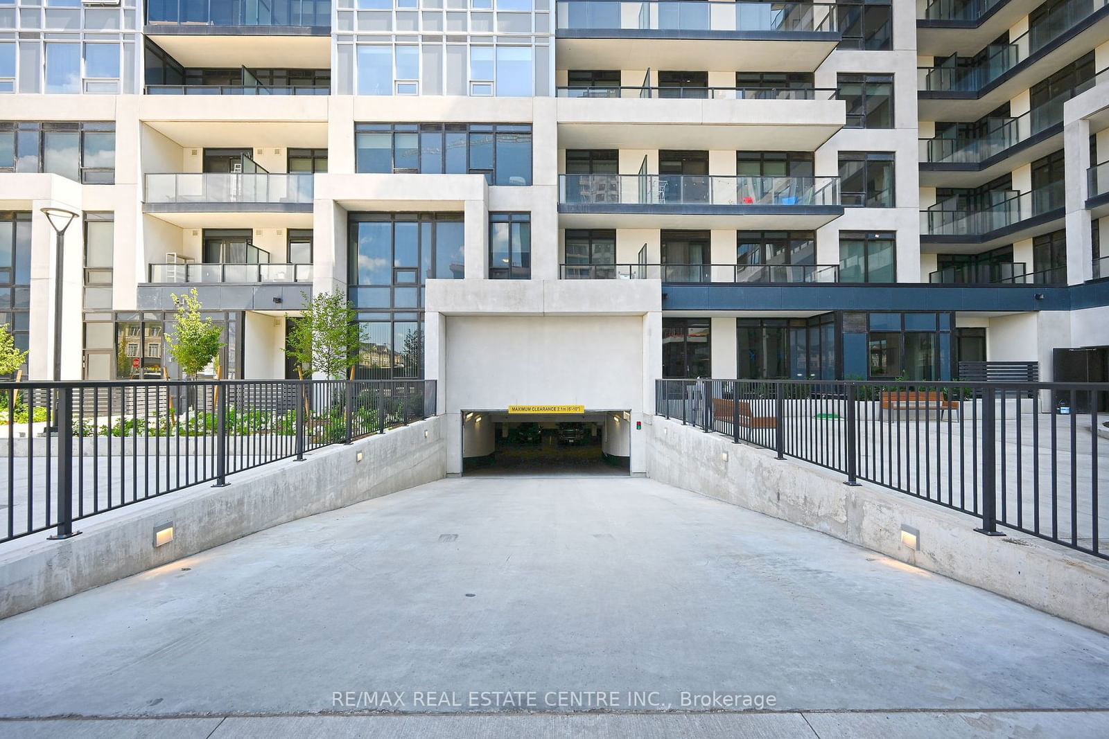 3200 William Coltson Ave, unit 1207 for rent - image #40