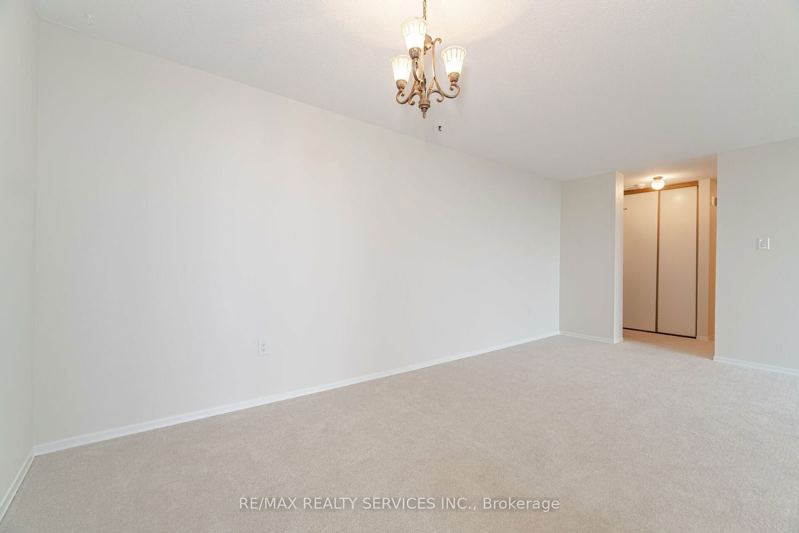 4 Kings Cross Rd, unit 809 for sale - image #10