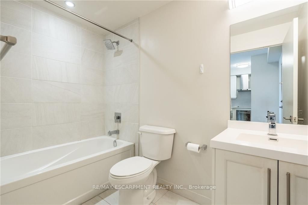 2087 Fairview St, unit 504 for sale - image #34