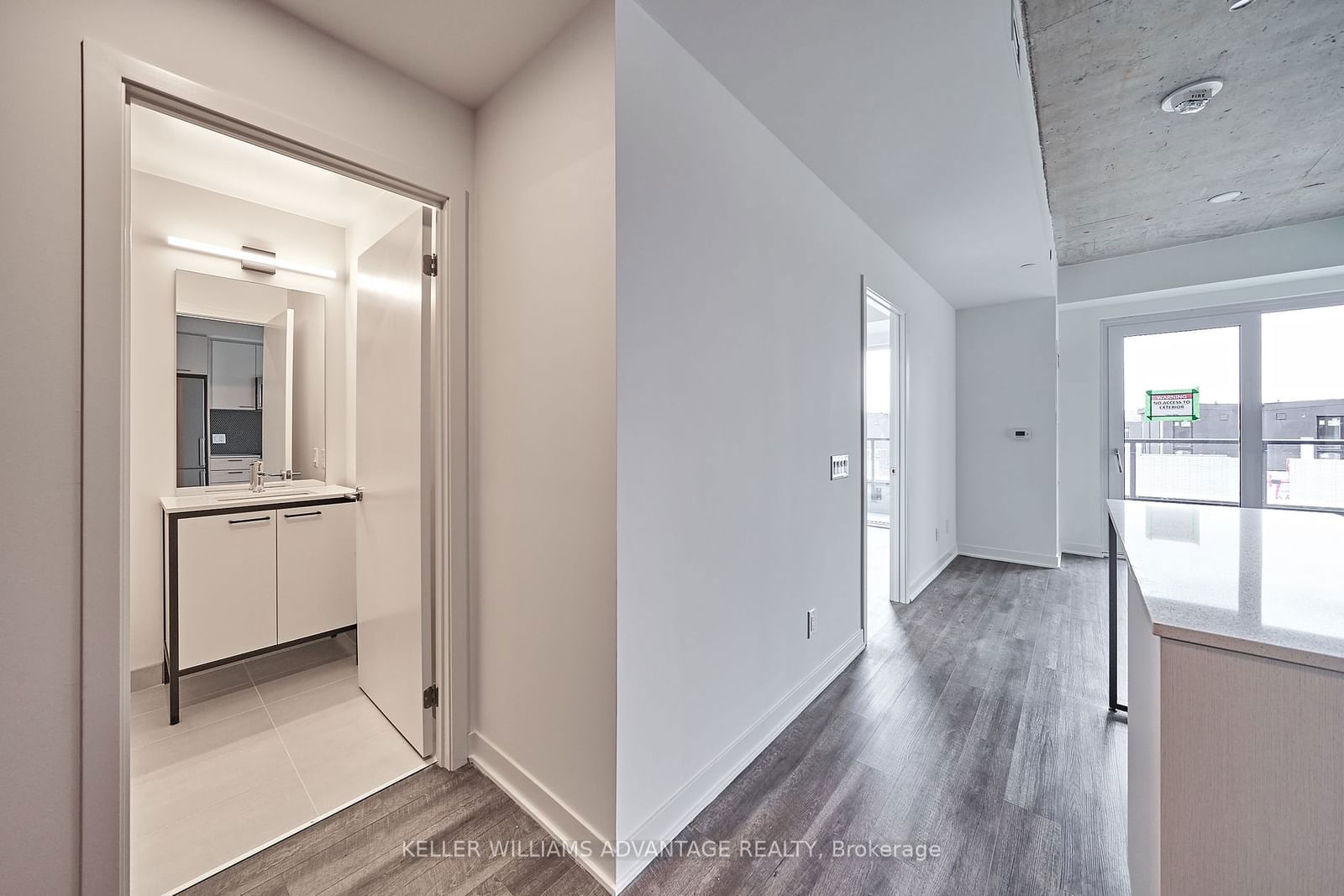 1808 St Clair Ave W, unit 420 for rent - image #6