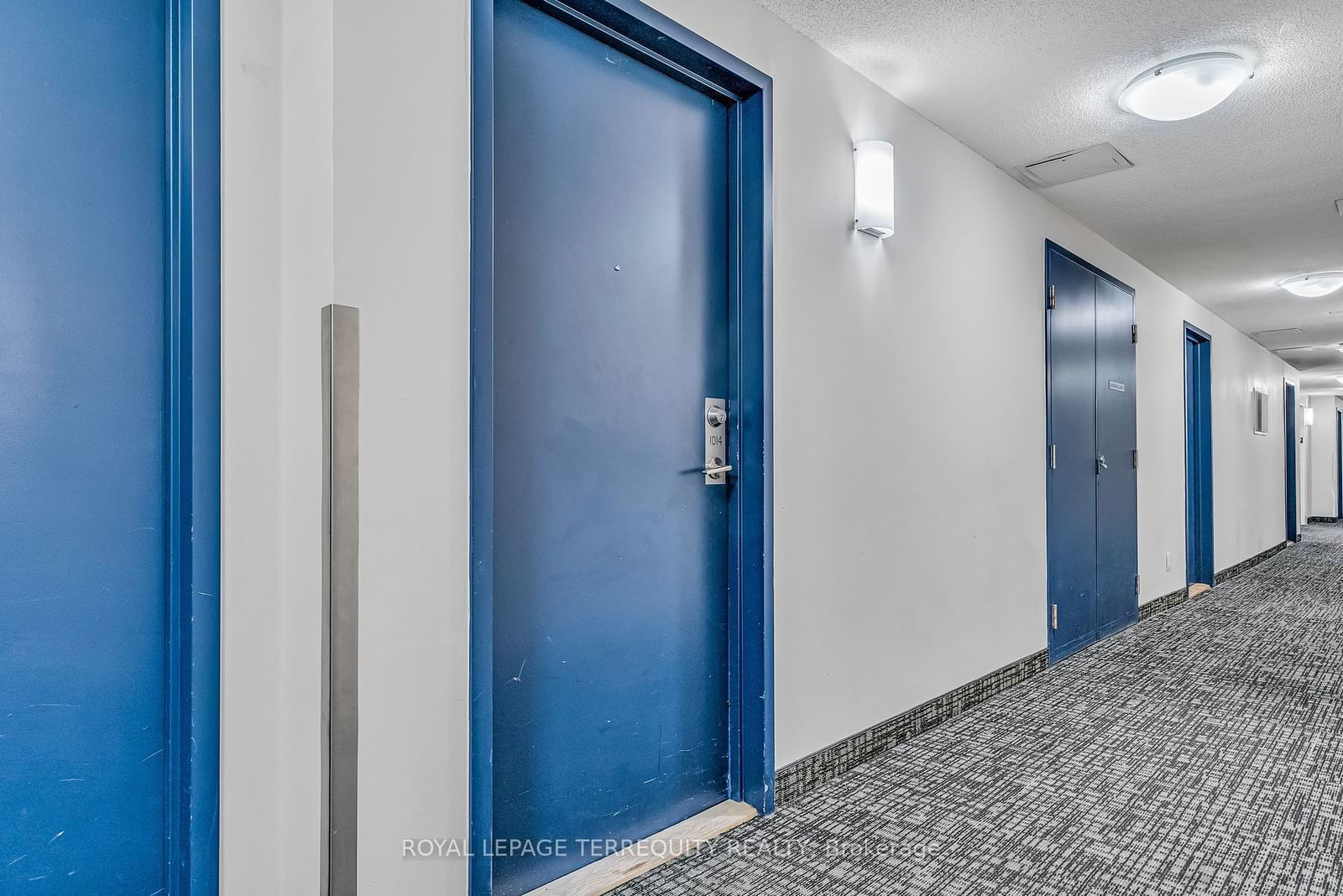 2464 Weston Rd, unit 1014 for sale - image #5