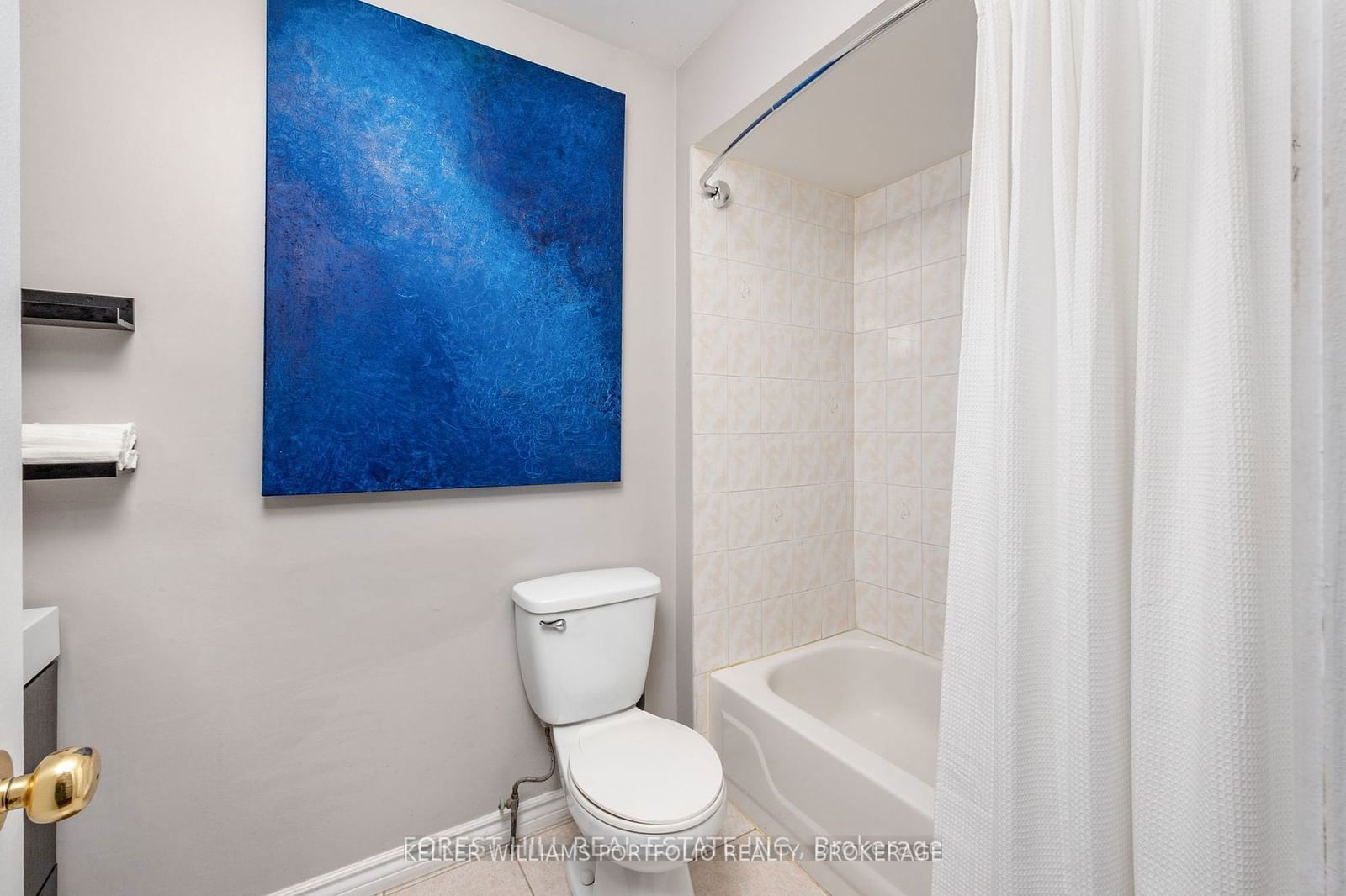 600 Silver Creek Blvd, unit 1 for sale - image #26