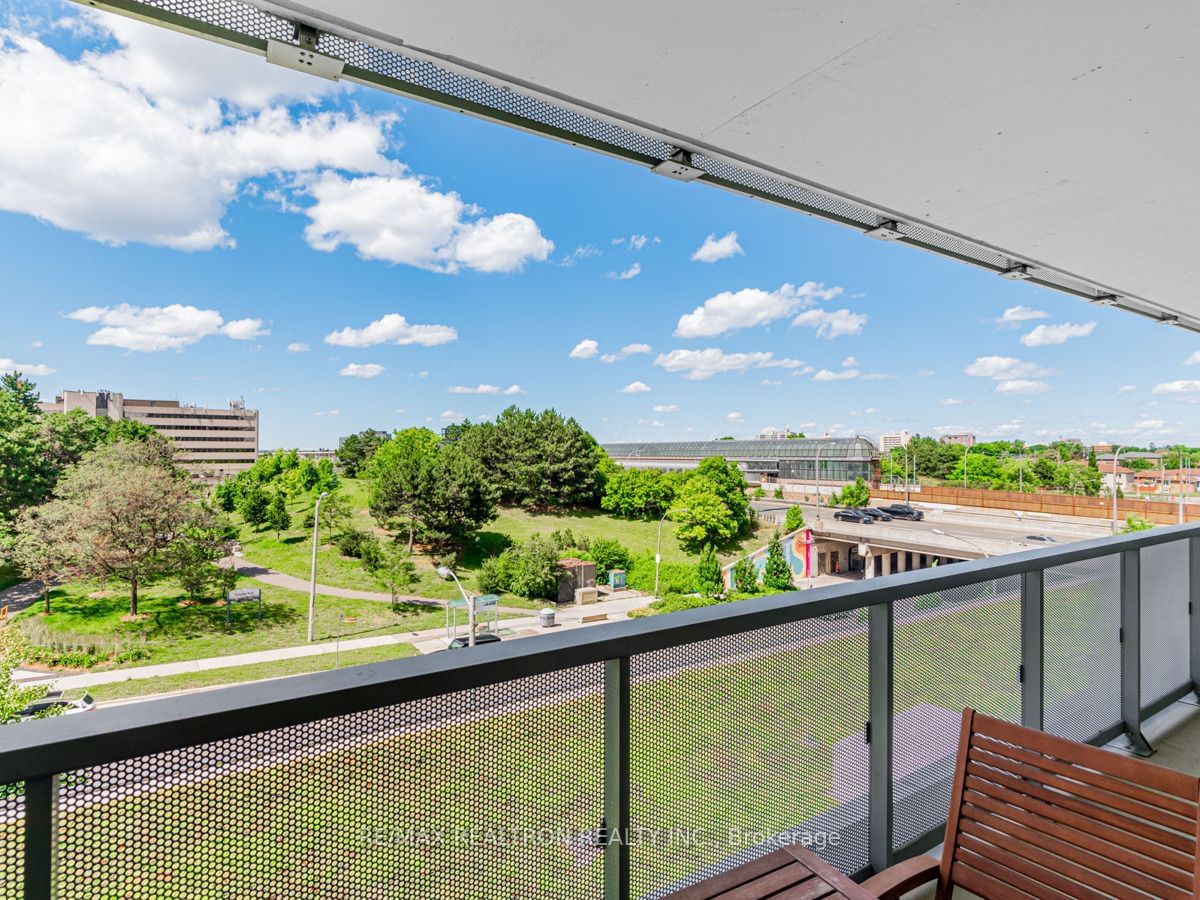 160 Flemington Rd, unit 512 for sale - image #5