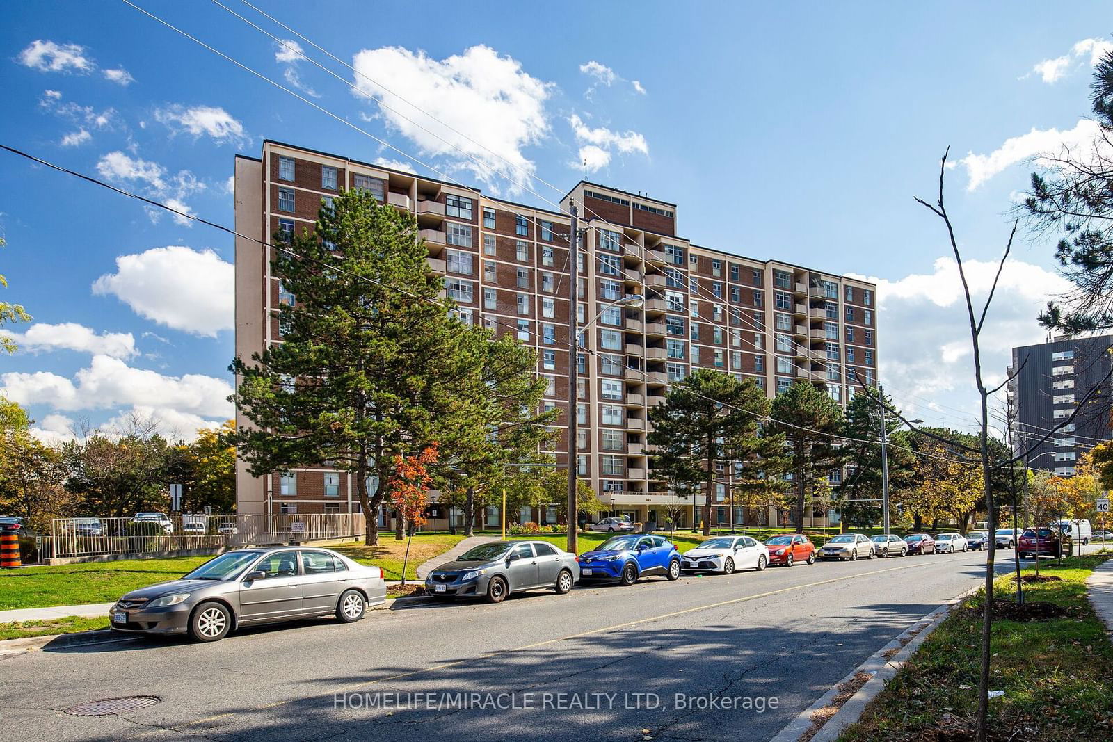 335 Driftwood Ave, unit 1209 for sale - image #1