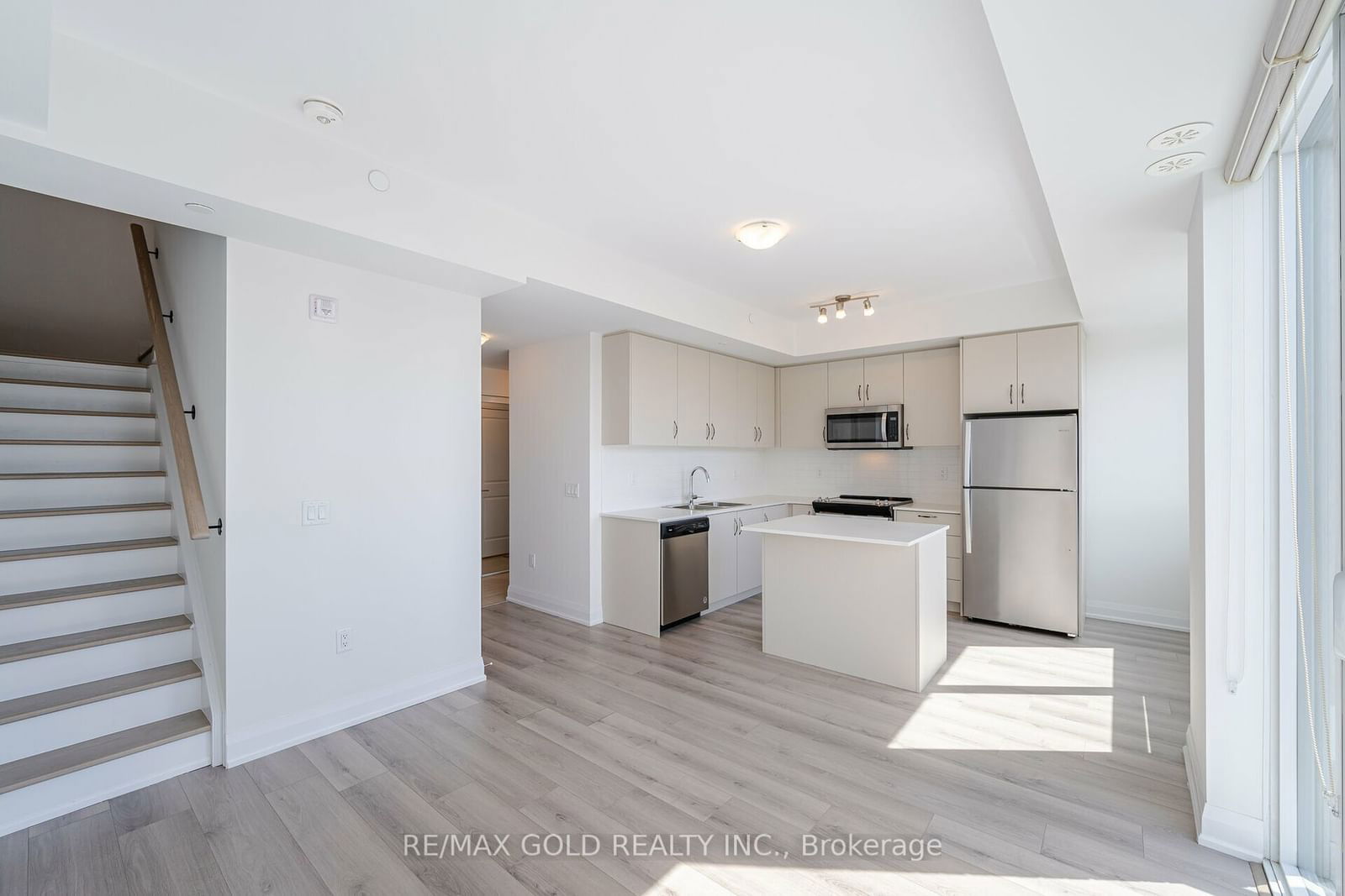 65 Attmar Dr, unit 364 for sale - image #14