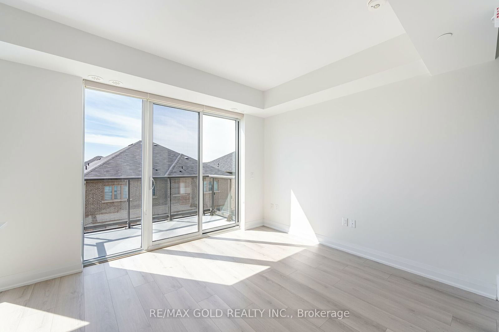 65 Attmar Dr, unit 364 for sale - image #17