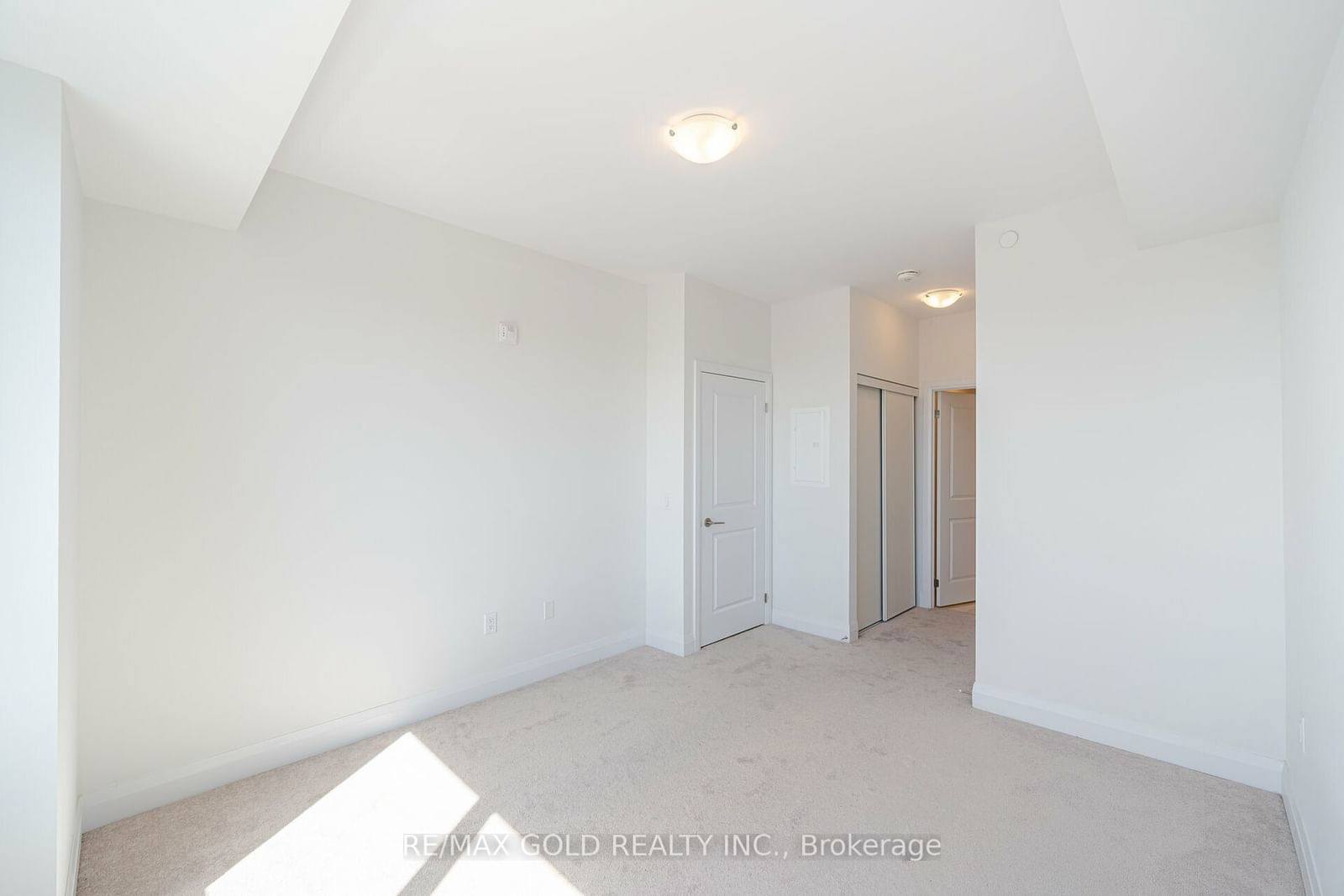 65 Attmar Dr, unit 364 for sale - image #24