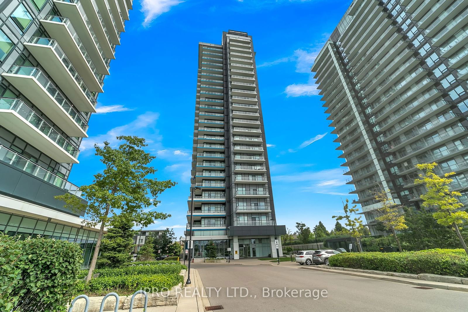 2560 Eglinton Ave W, unit 801 for sale - image #1