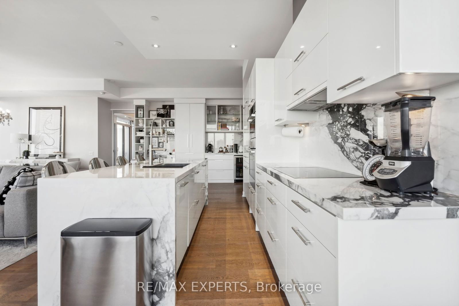 90 Park Lawn Rd, unit 3007 for sale - image #19