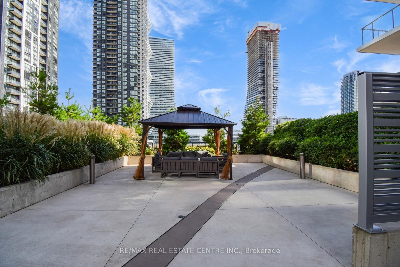 4055 Parkside Village Dr, unit 519 for sale