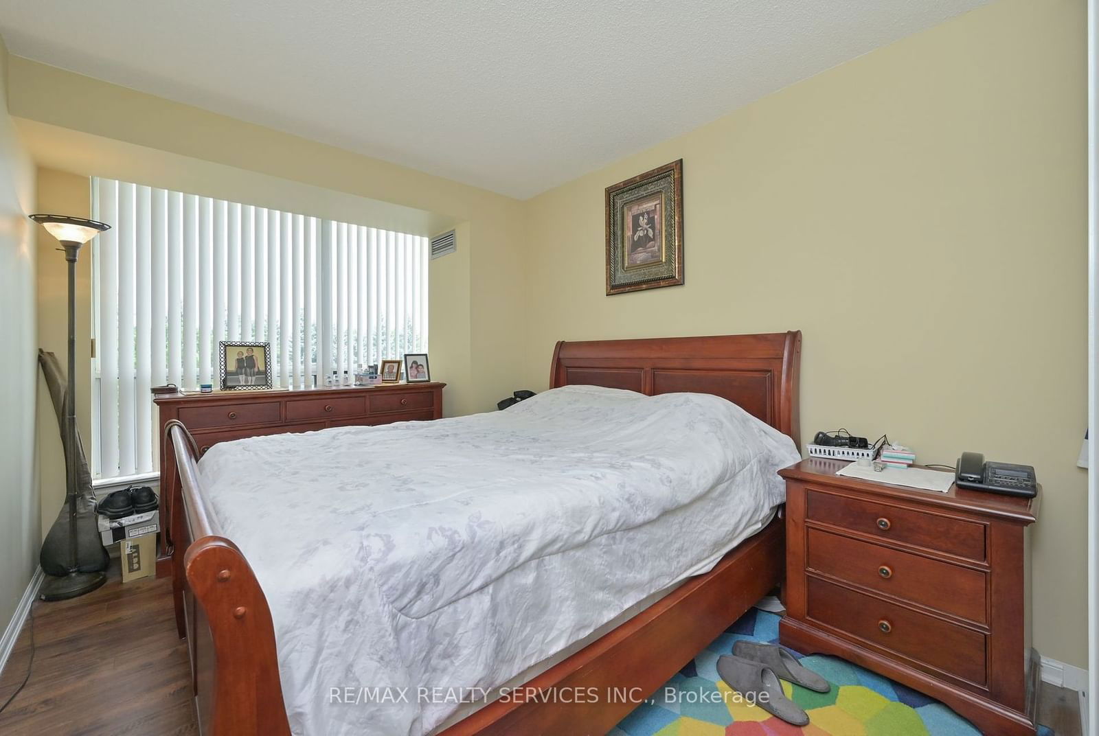 12 Laurelcrest St, unit 412 for sale