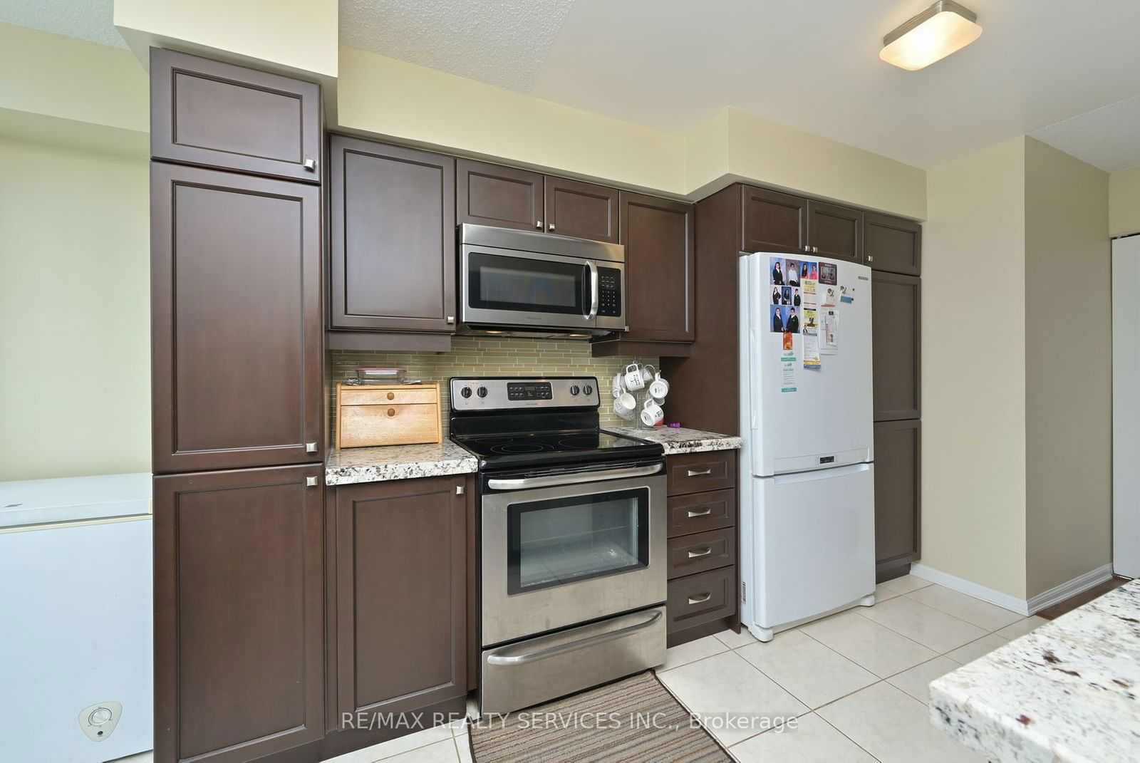 12 Laurelcrest St, unit 412 for sale