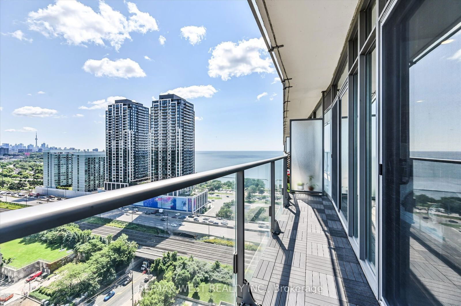 103 The Queensway Ave, unit 2113 for sale - image #22