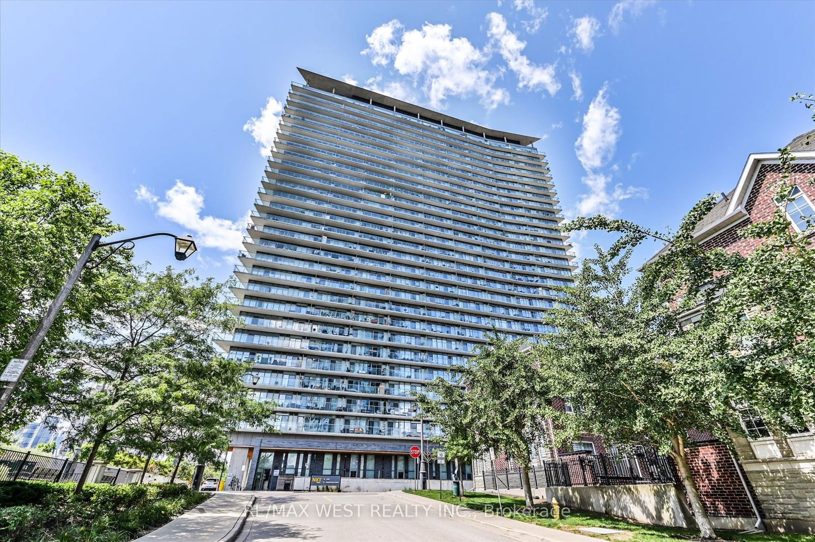 103 The Queensway Ave, unit 2113 for sale - image #31