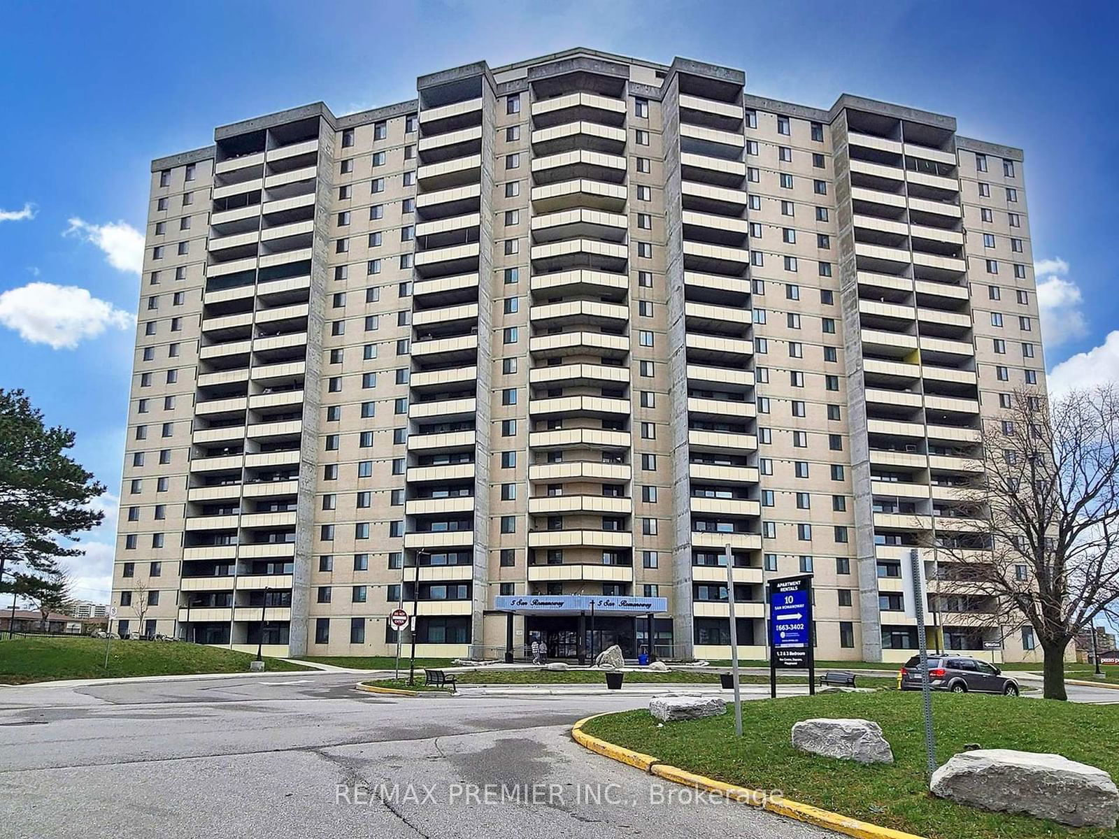 5 San Romano Way, unit 903 for sale