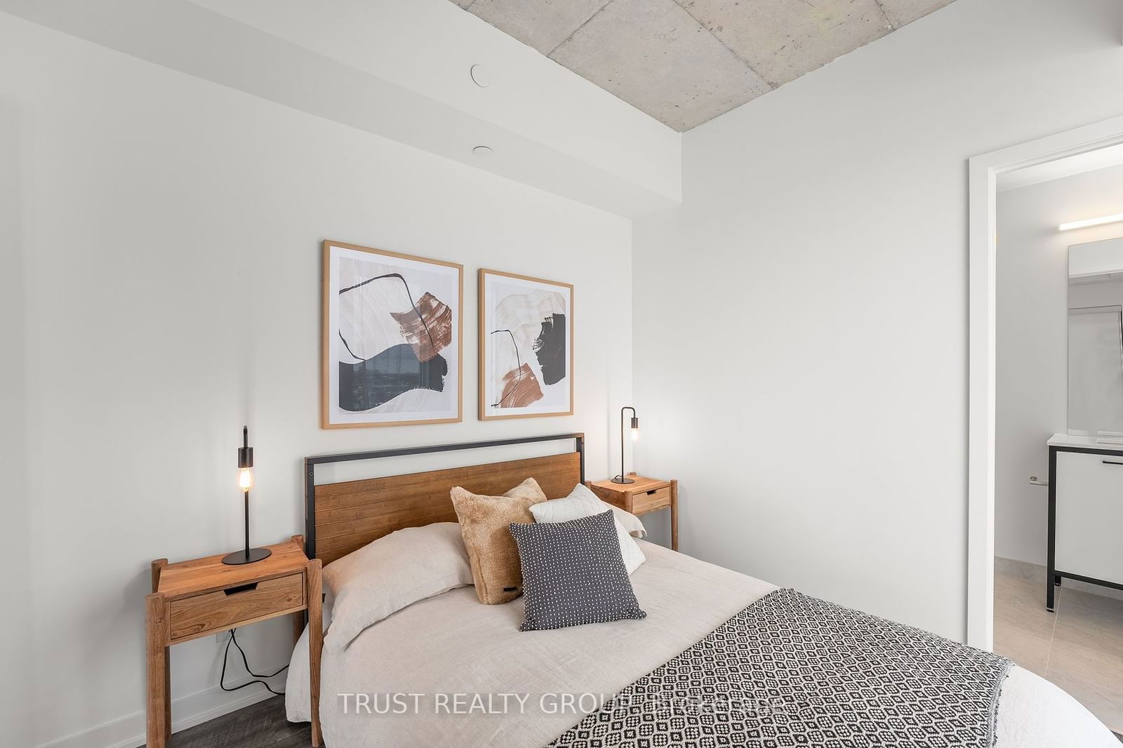 1808 St. Clair Ave W, unit 911 for sale - image #10