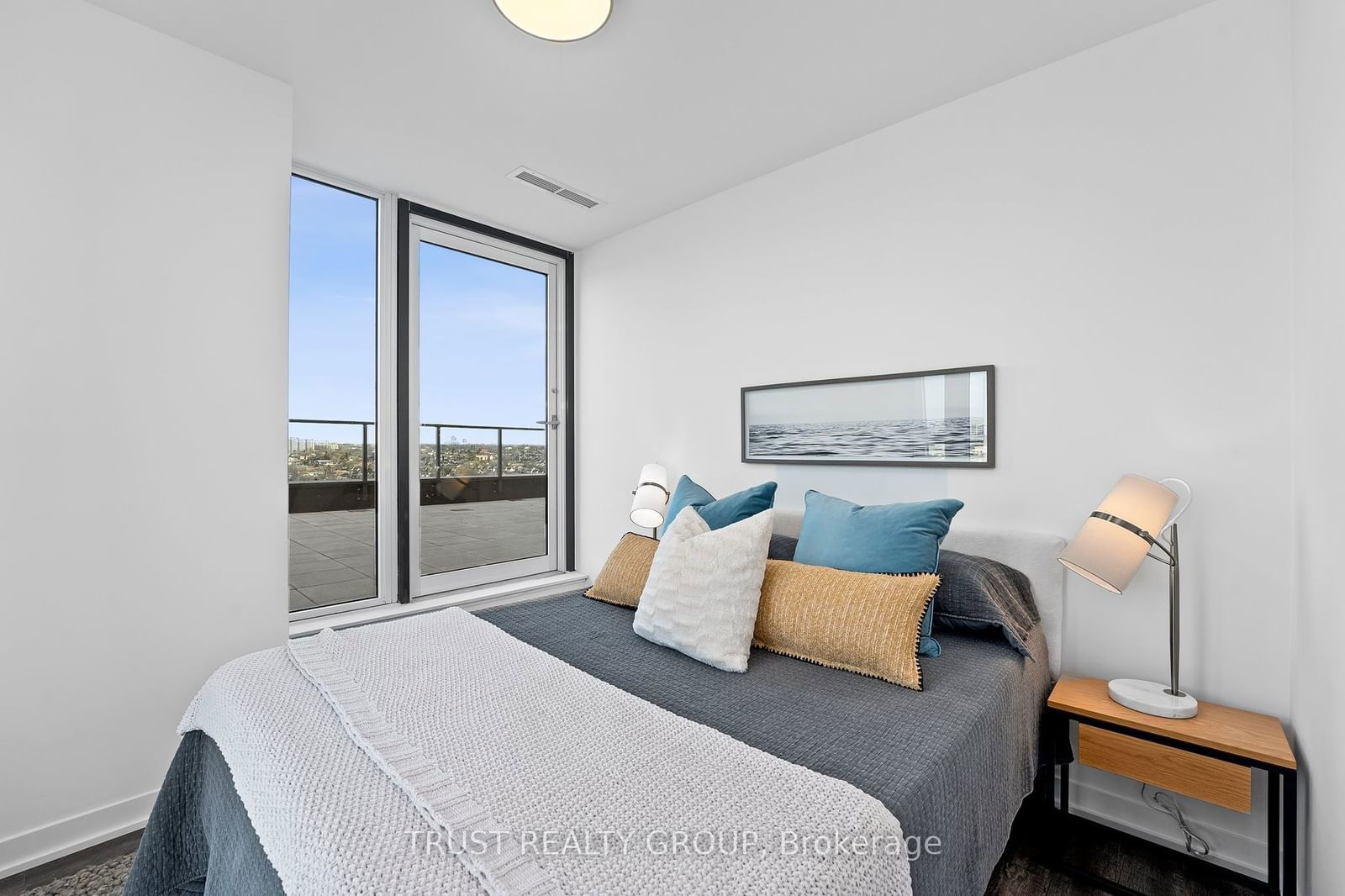 1808 St. Clair Ave W, unit 1104 for sale - image #7