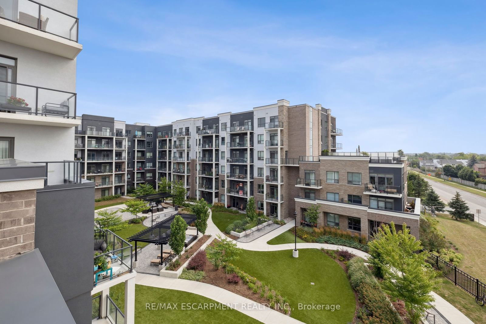 5055 Greenlane Rd, unit 339 for rent - image #25