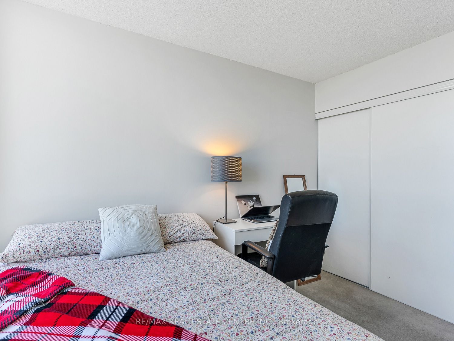 4879 Kimbermount Ave S, unit 907 for sale - image #24