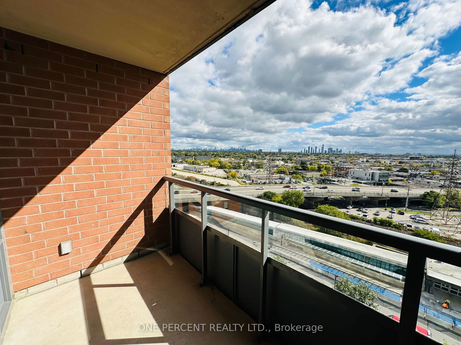 25 Viking Lane, unit 1050 for sale - image #15