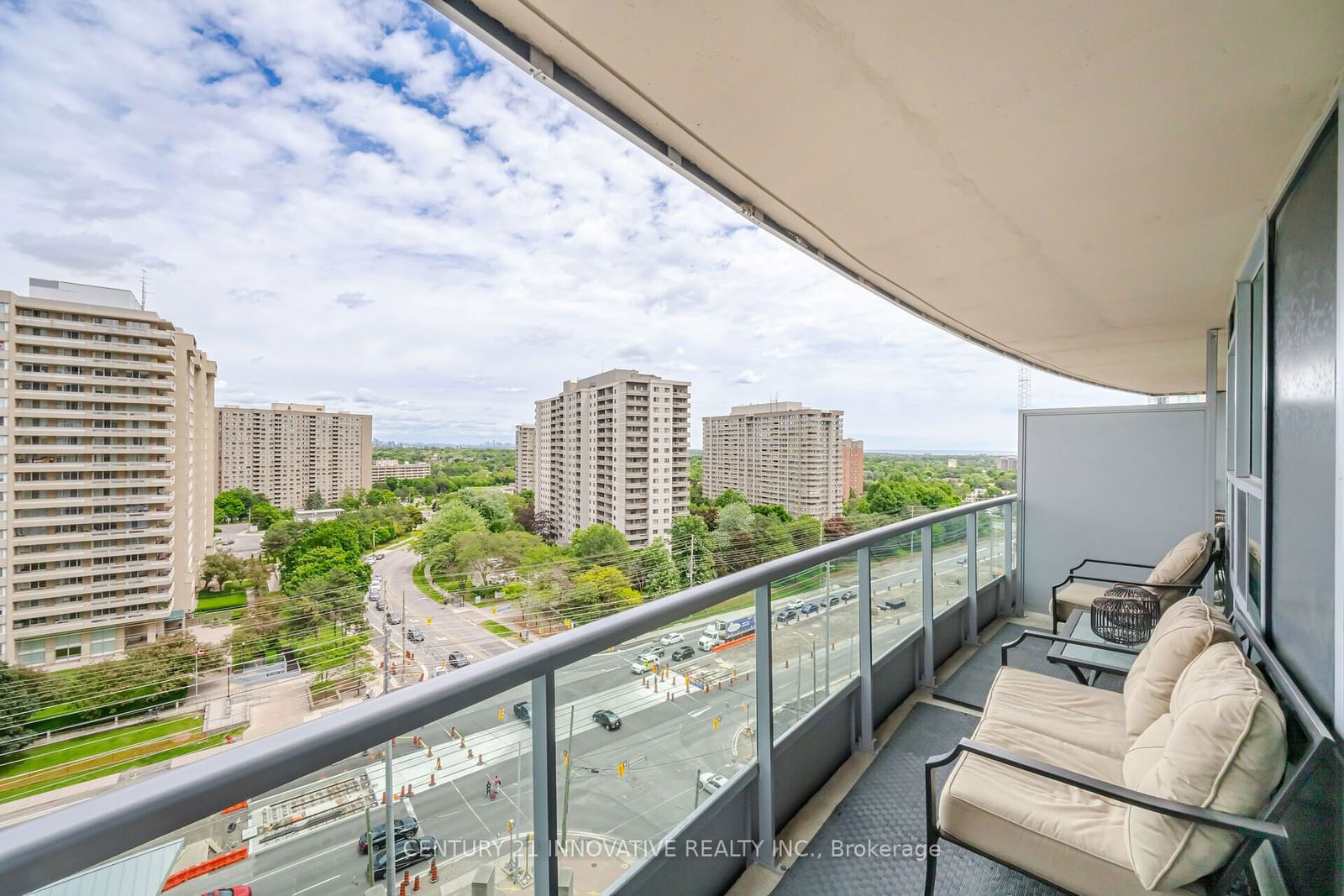 33 Elm Dr, unit 1210 for sale - image #12