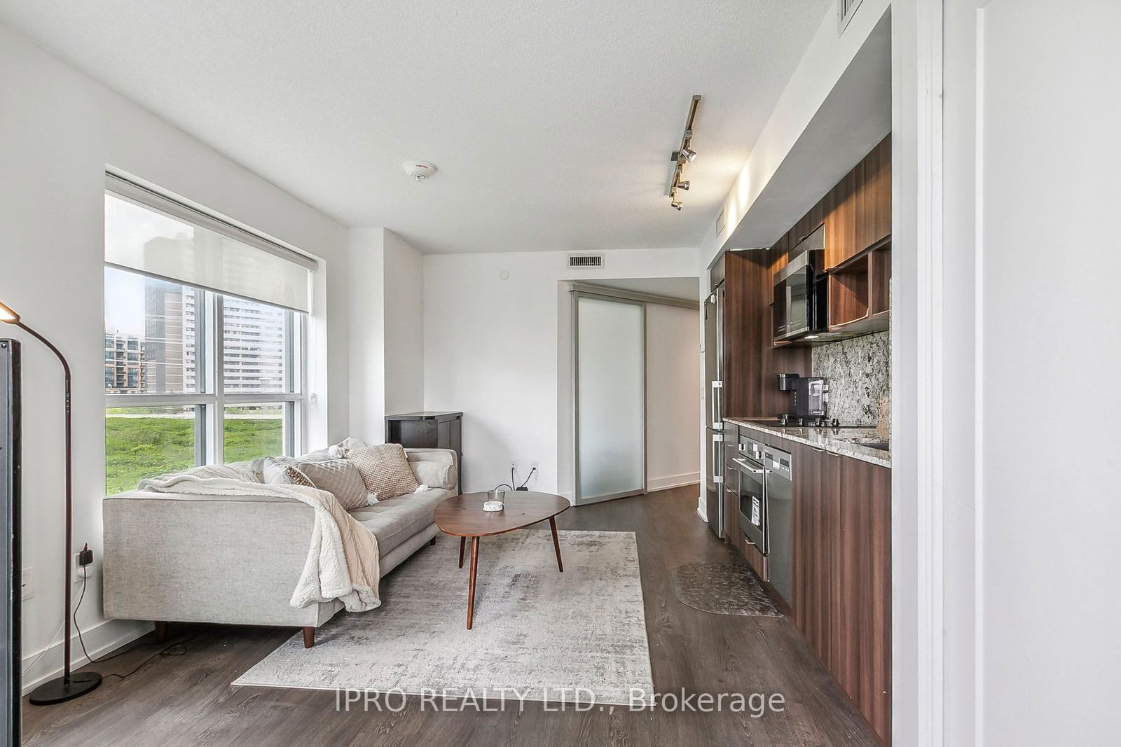 7 Mabelle Ave, unit 304 for sale - image #12