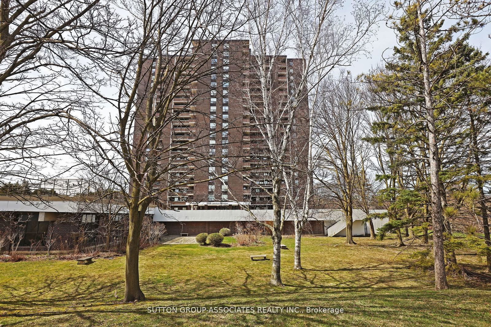 1535 Lakeshore Rd E, unit 1609 for sale - image #2