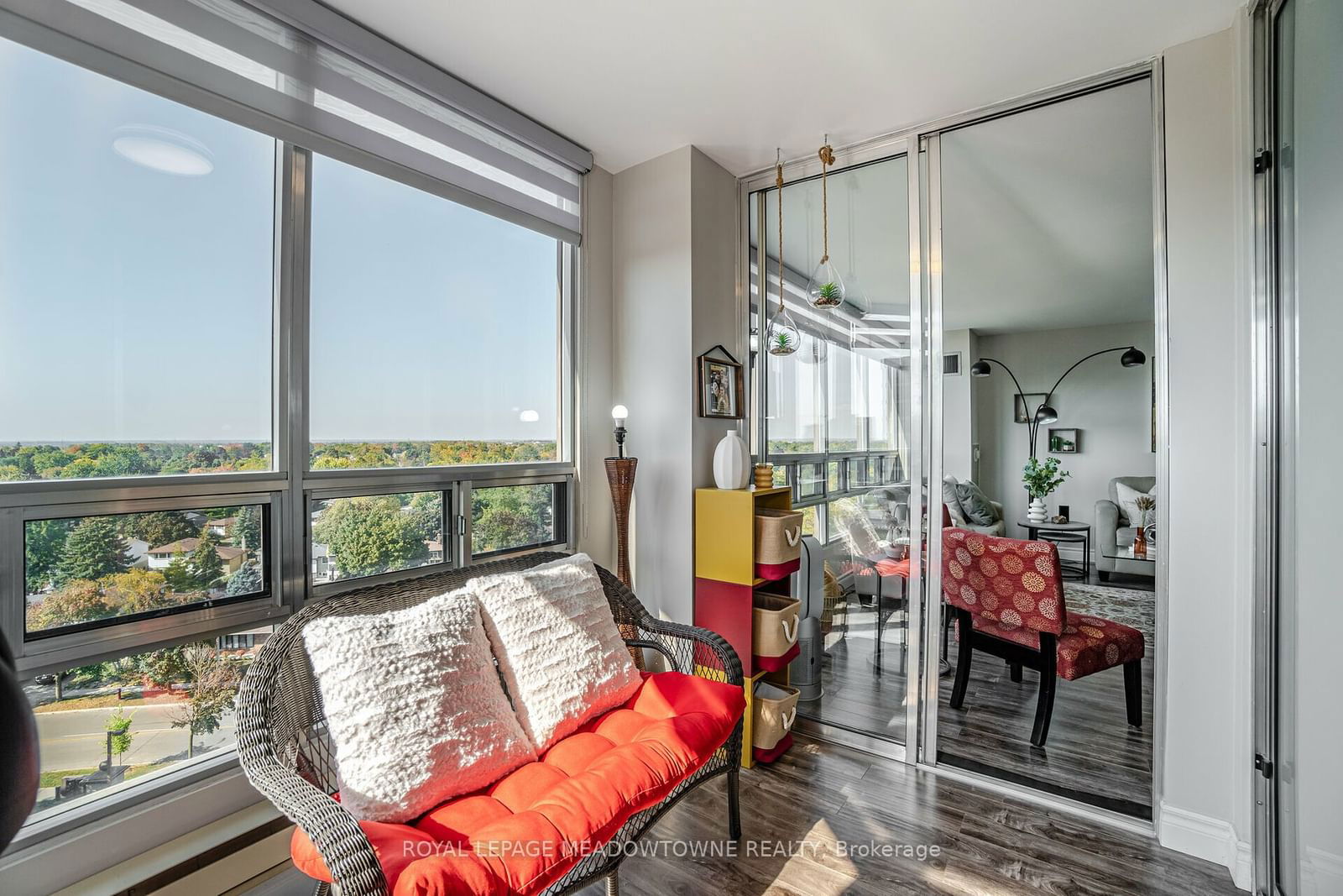 310 Mill St, unit 907 for sale - image #19