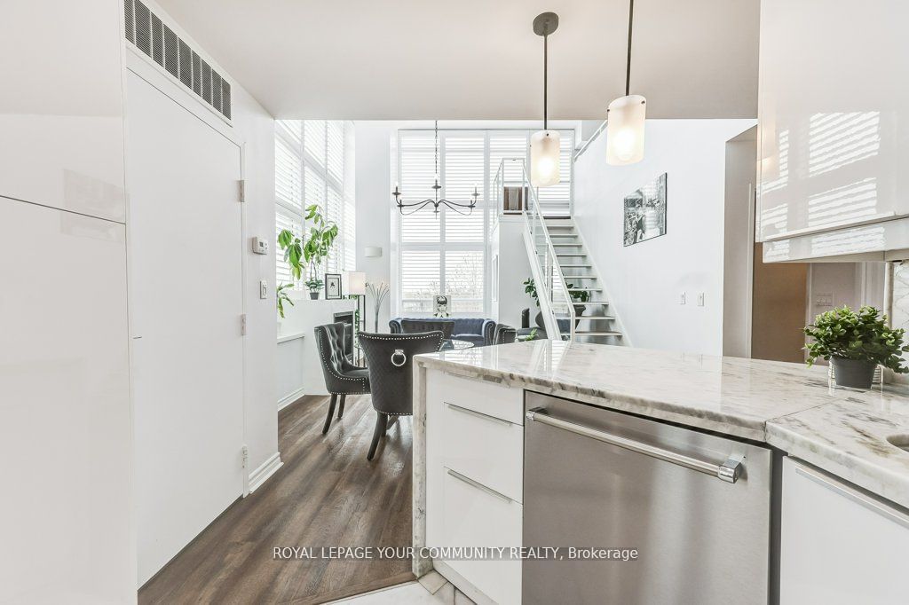 300 Manitoba St, unit 318 for sale - image #9