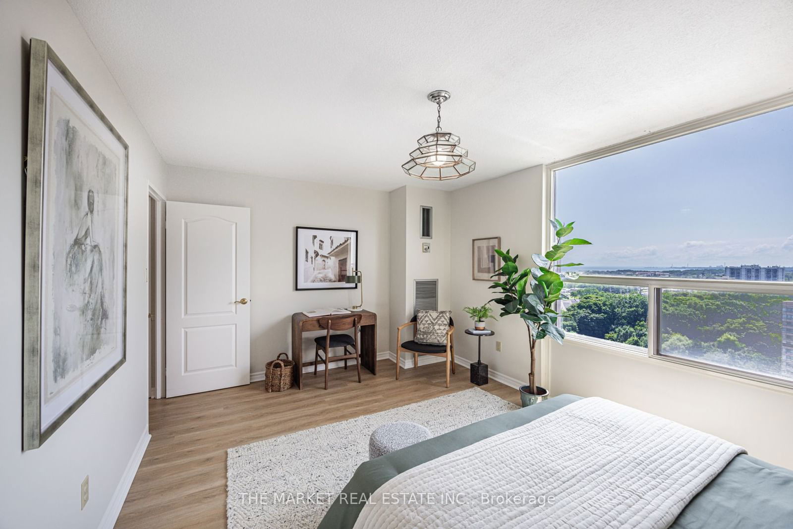 1535 Lakeshore Rd E, unit 1903 for sale - image #37