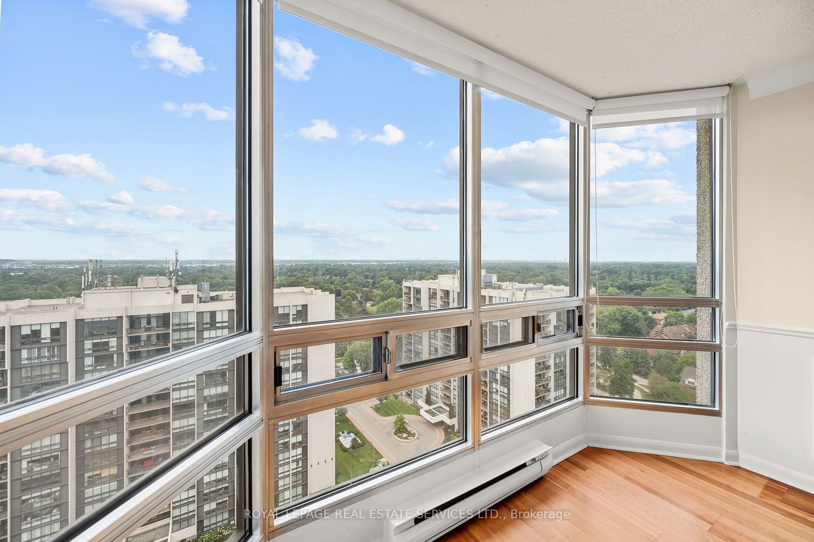 2180 Marine Dr, unit 2002 for sale - image #16