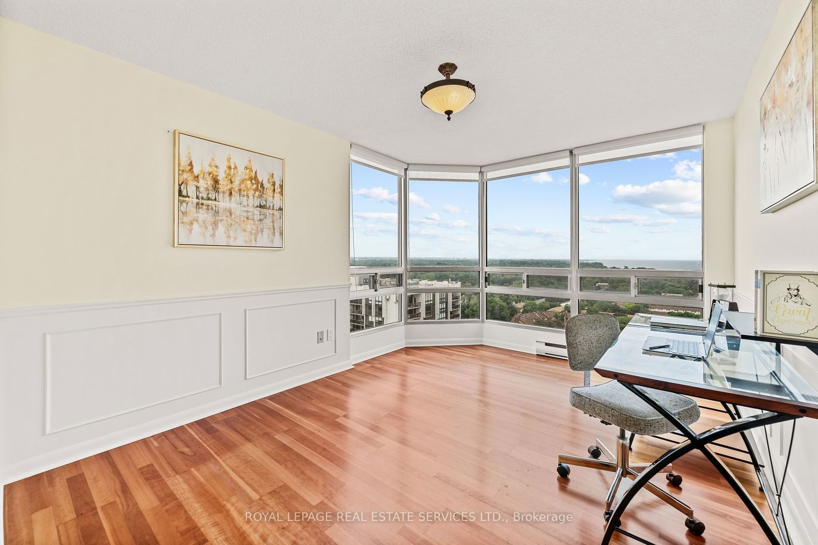 2180 Marine Dr, unit 2002 for sale - image #17