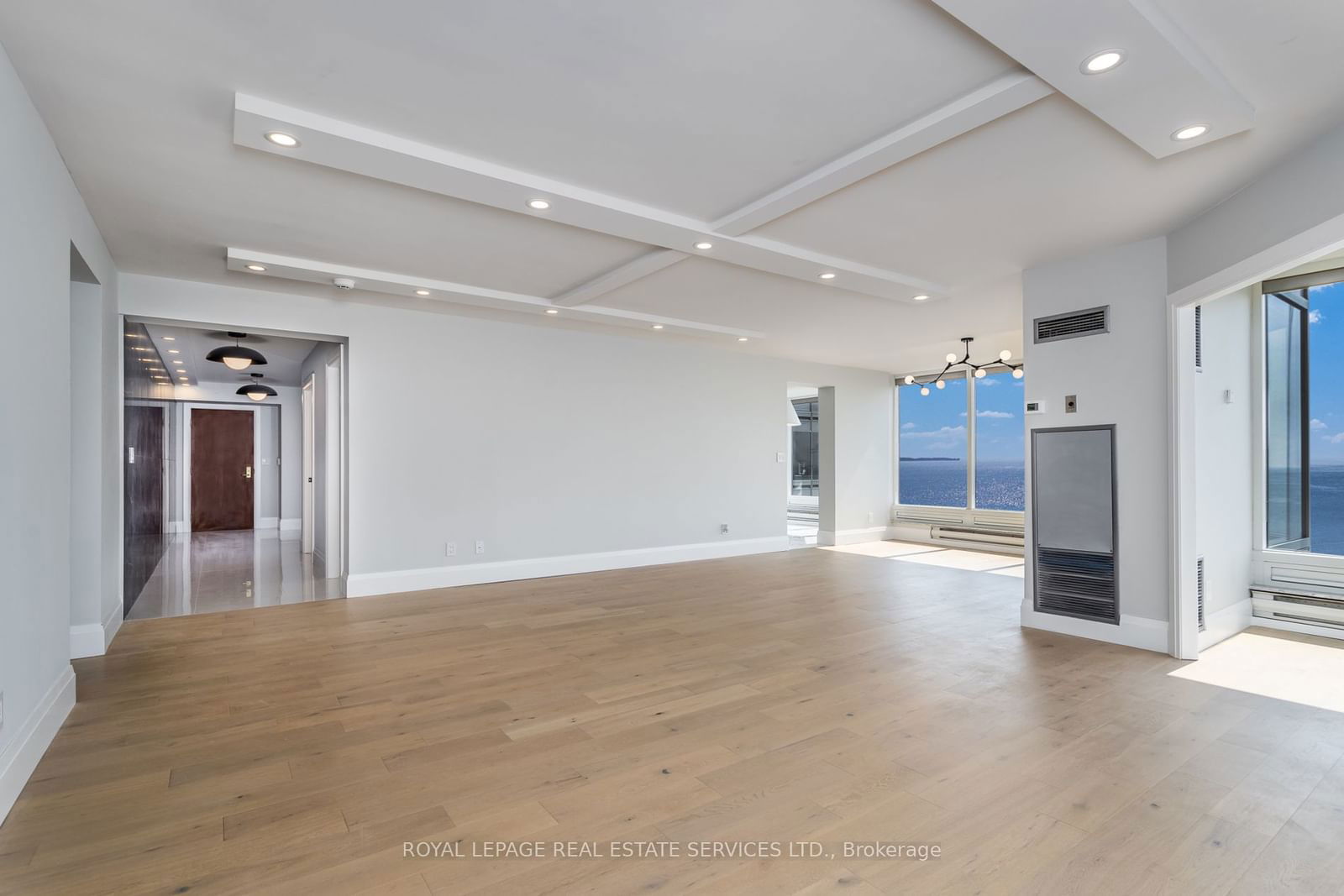 1 Palace Pier Crt, unit 1806 for rent - image #17