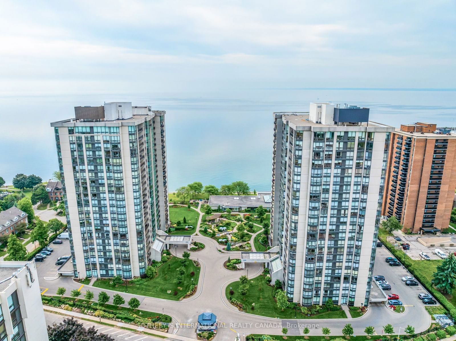 2170 Marine Dr, unit 1702 for sale - image #2