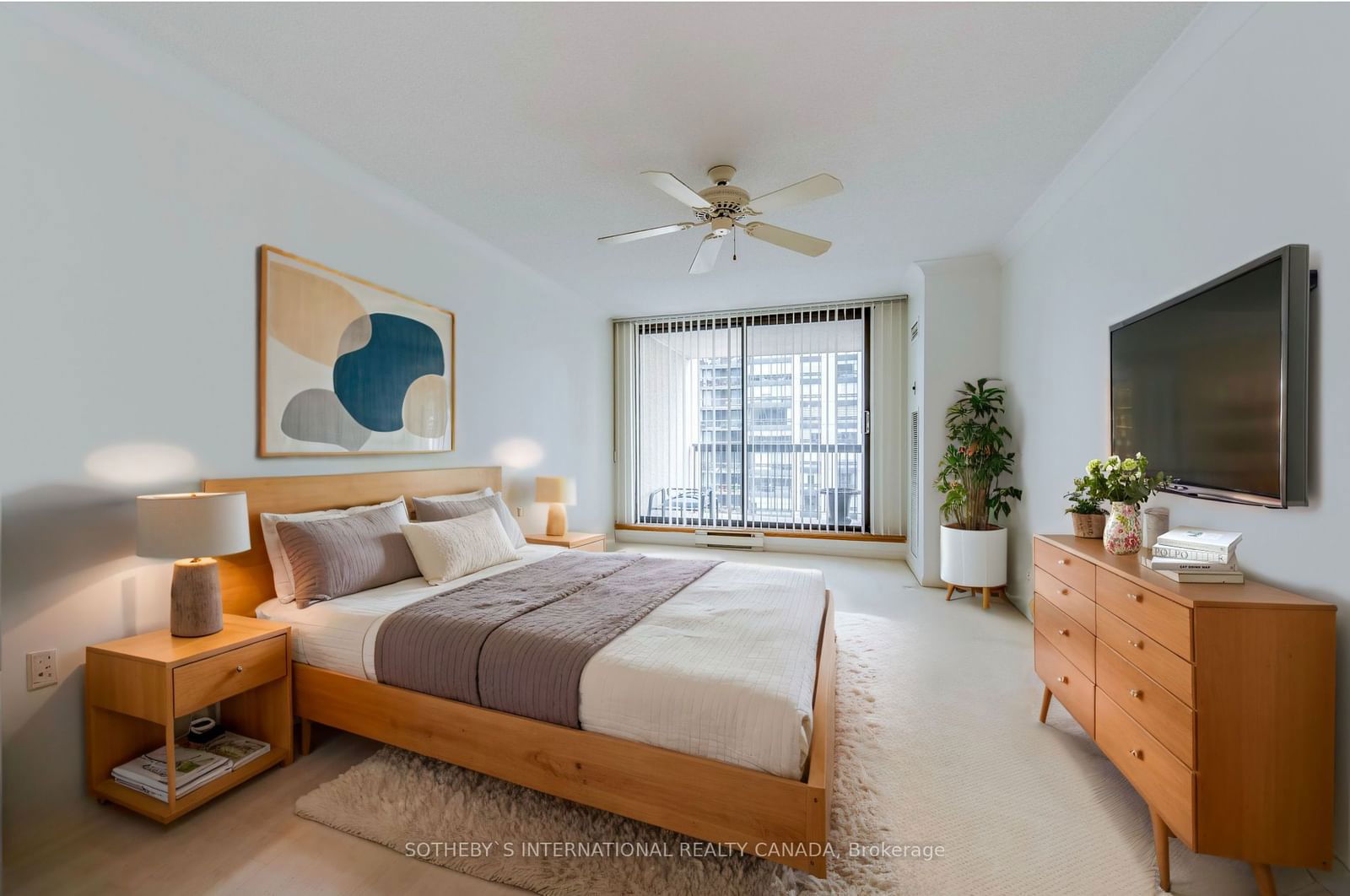 2170 Marine Dr, unit 1702 for sale - image #21