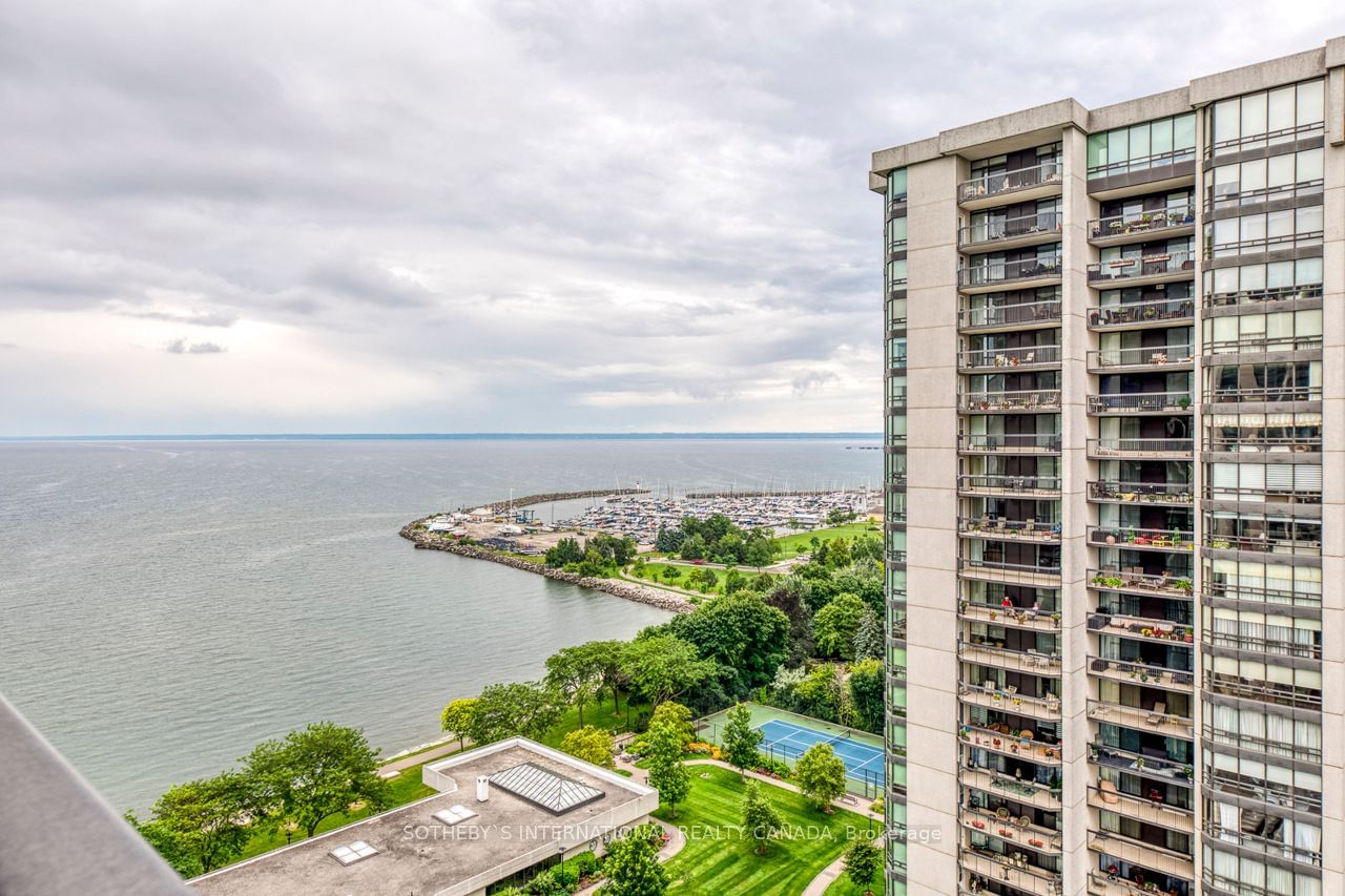 2170 Marine Dr, unit 1702 for sale - image #9