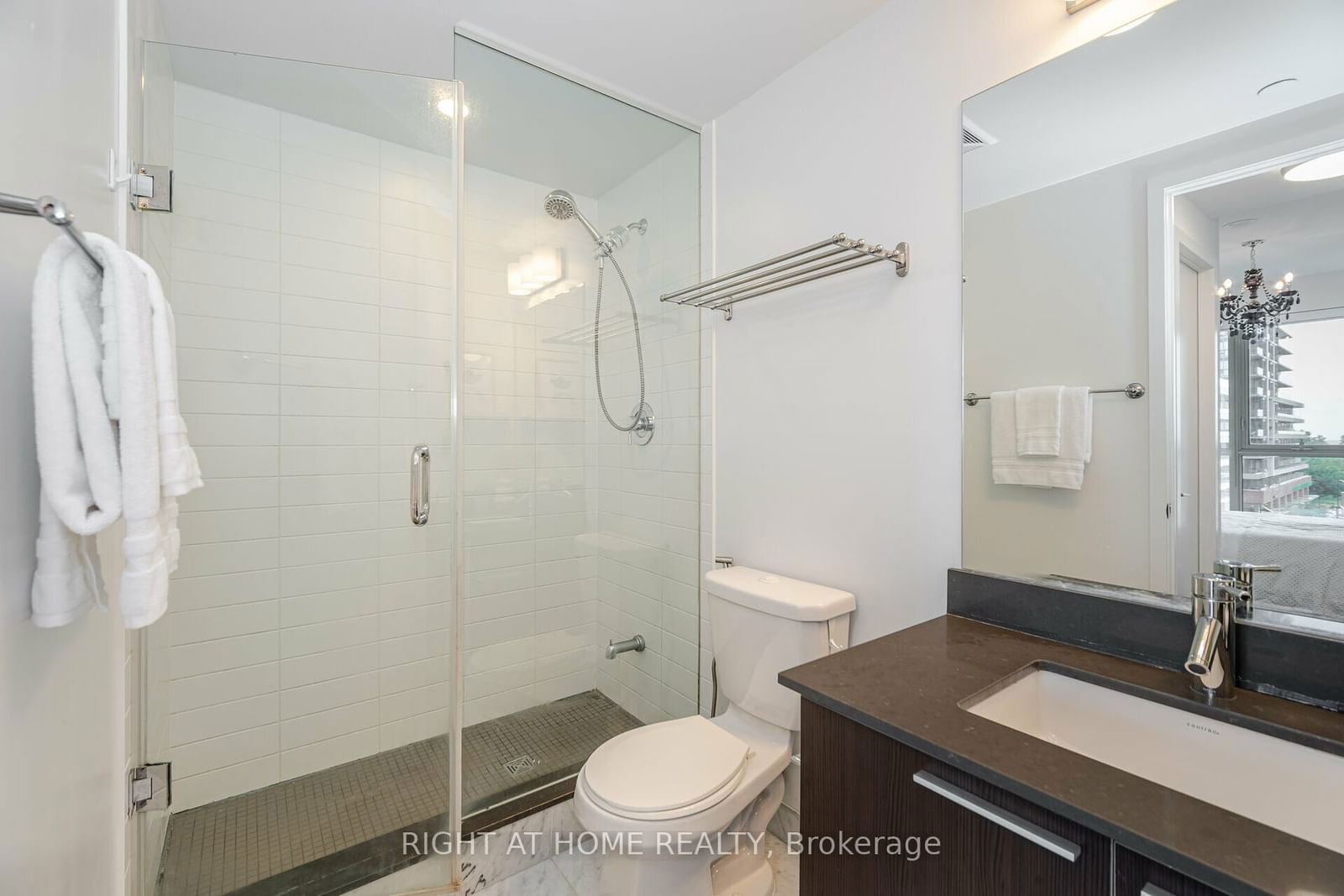 10 Park Lawn Rd, unit 528 for sale - image #18