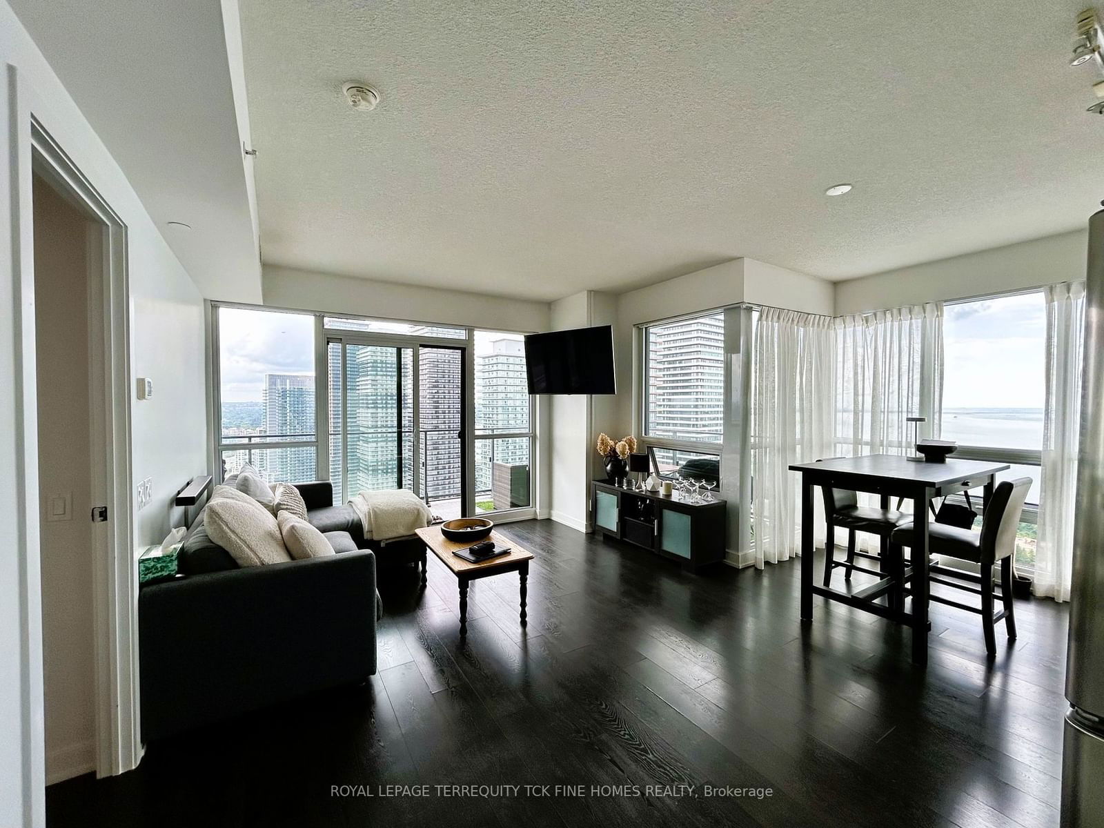 2200 Lake Shore Blvd W, unit 4209 for sale - image #5