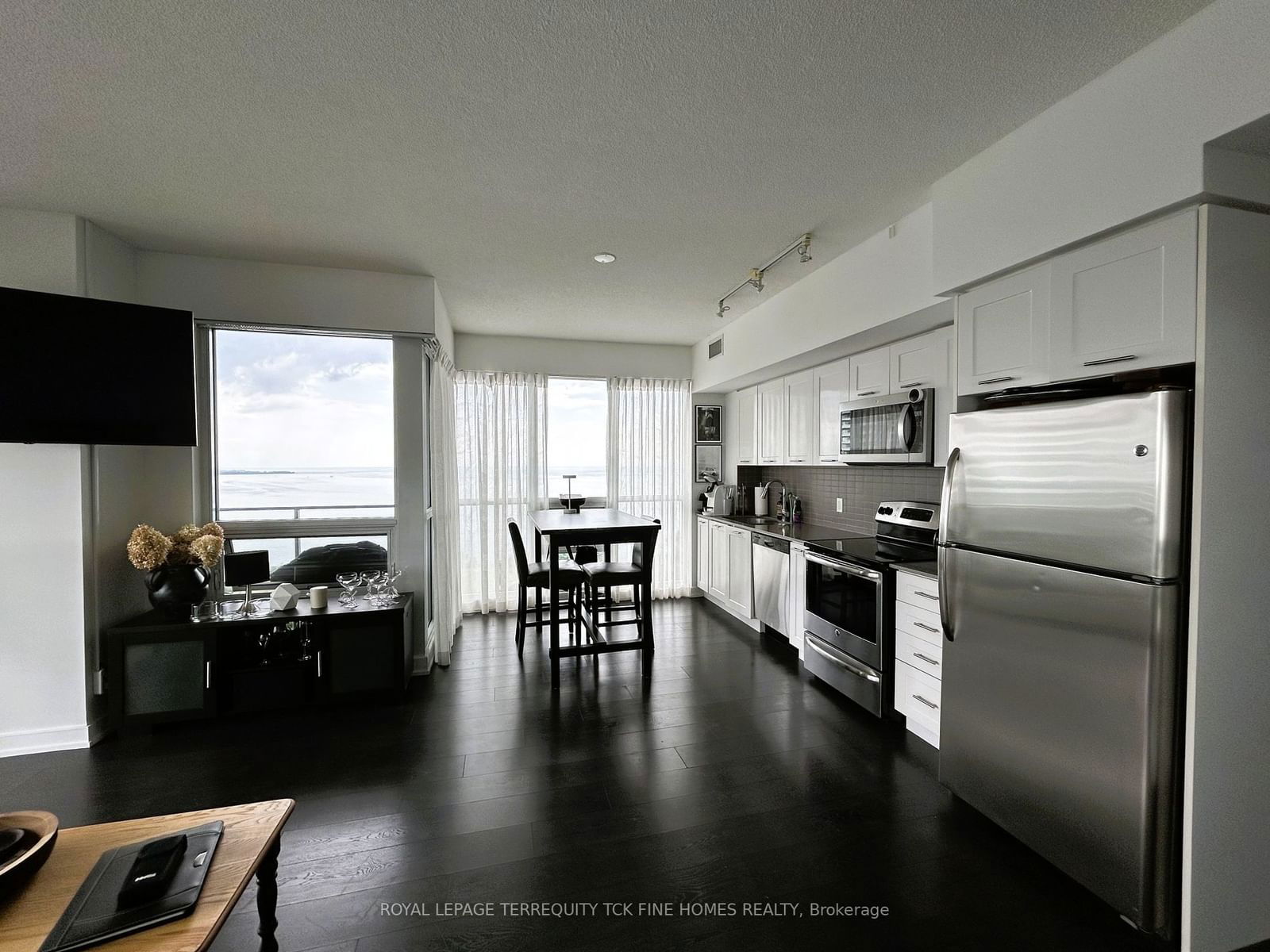 2200 Lake Shore Blvd W, unit 4209 for sale - image #6