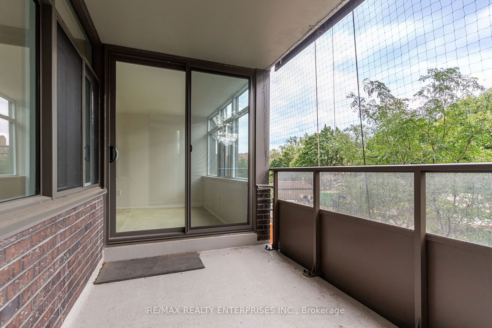 3100 Kirwin Ave, unit 306 for sale - image #30