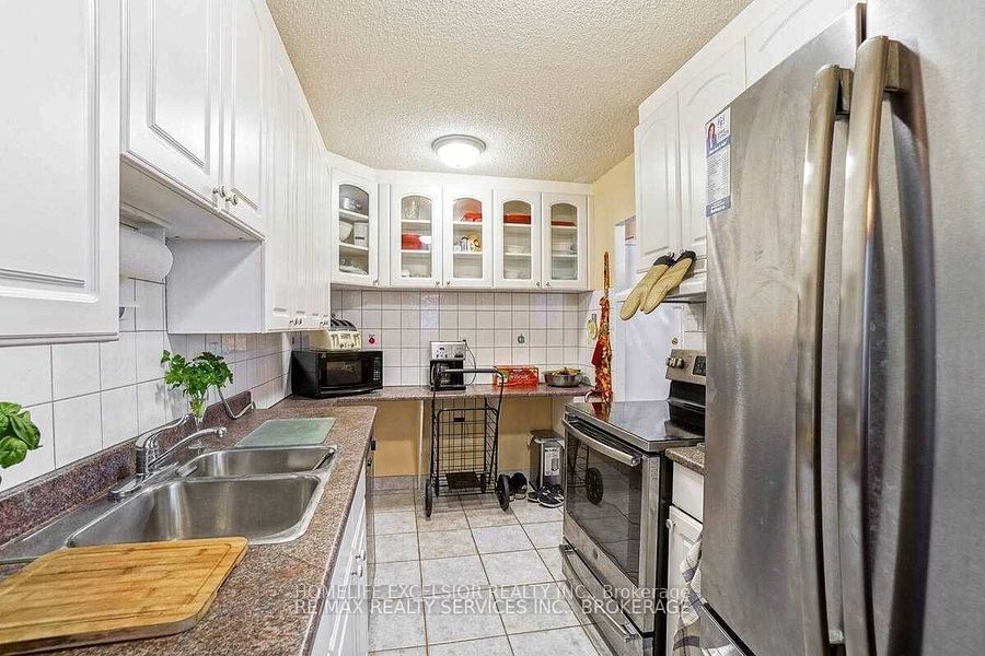 2929 Aquitaine Ave, unit 615 for sale - image #11