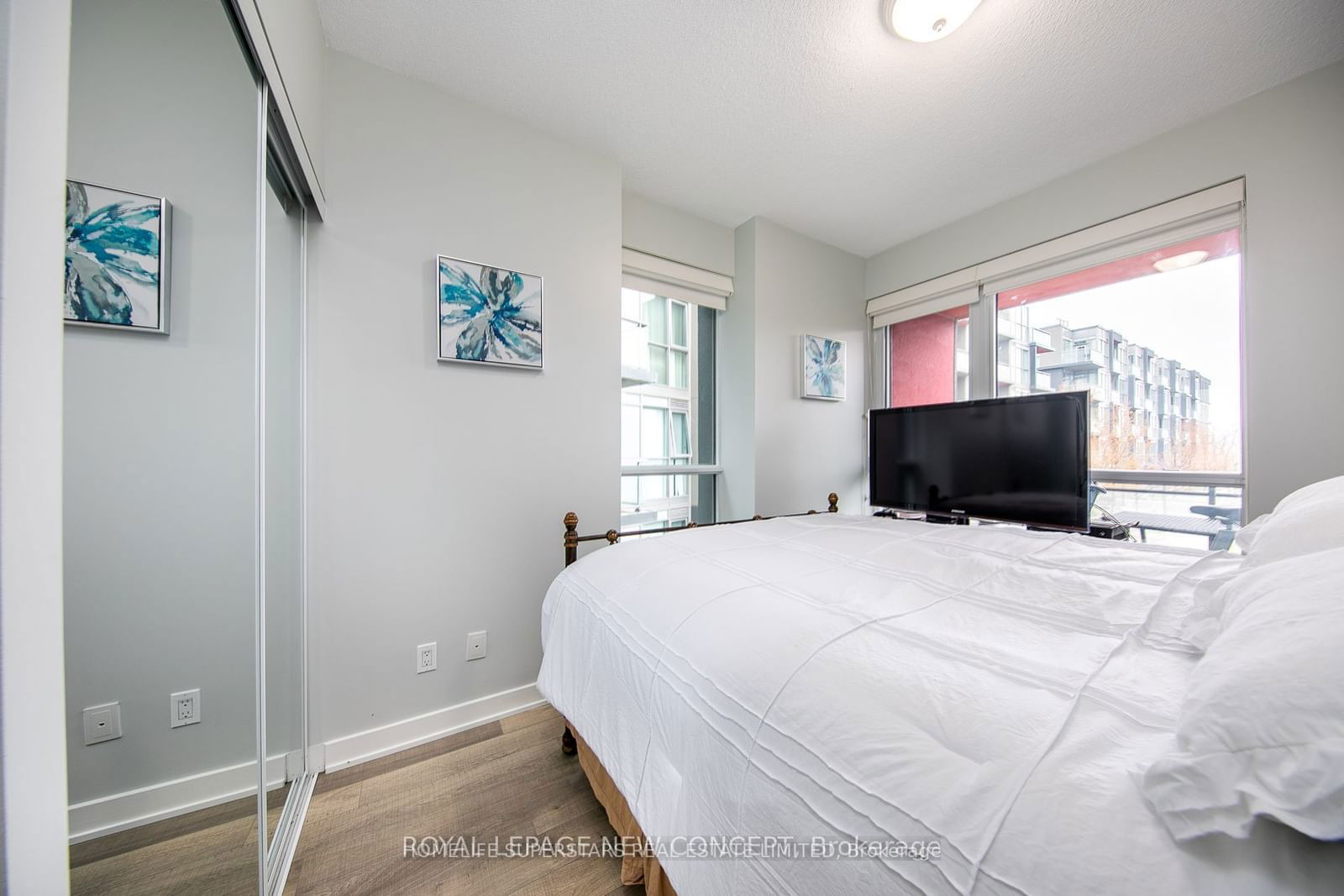 5220 DUNDAS St, unit D308 for sale - image #10