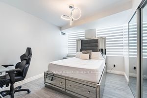 3650 Kaneff Cres, unit 1407 for sale - image #28