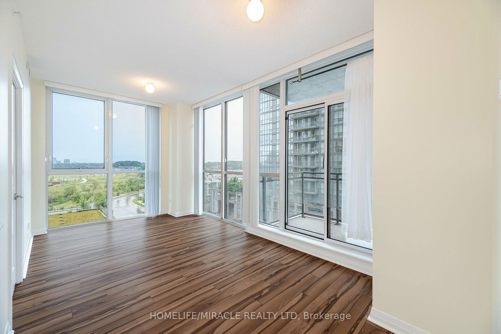 55 Eglinton Ave W, unit 602 for sale - image #12