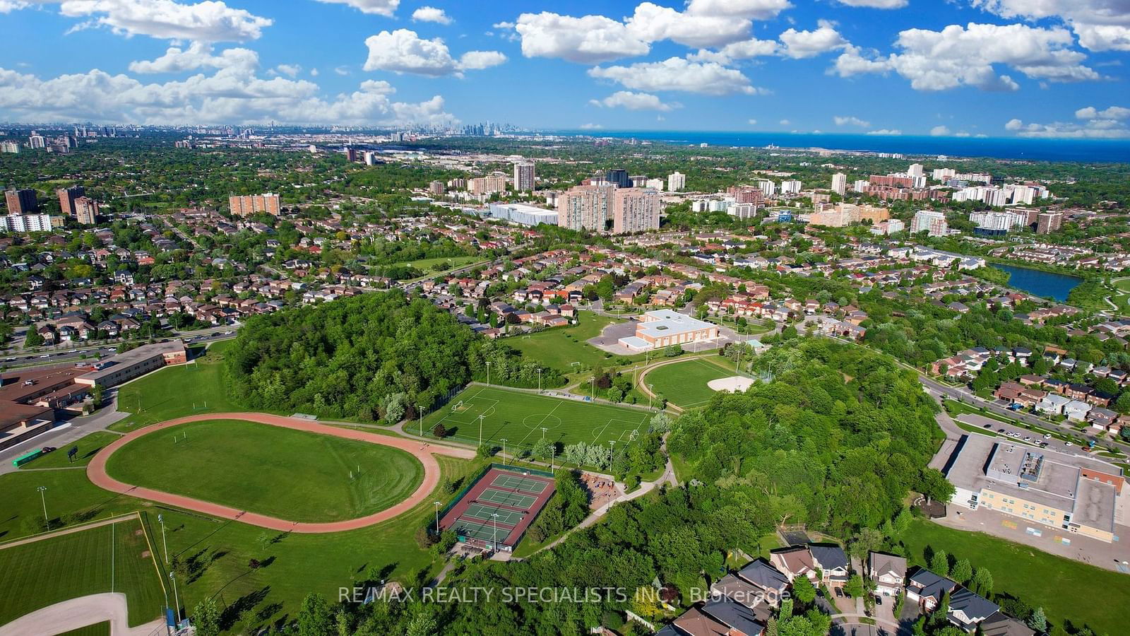 Phoenix Condos, Mississauga, Toronto